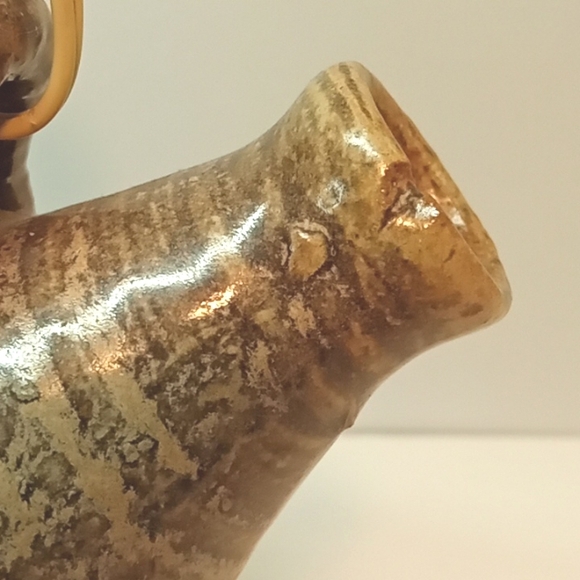 Vintage artist signed artisan pottery glazed teapot with bamboo handle. - Picture 12 of 12